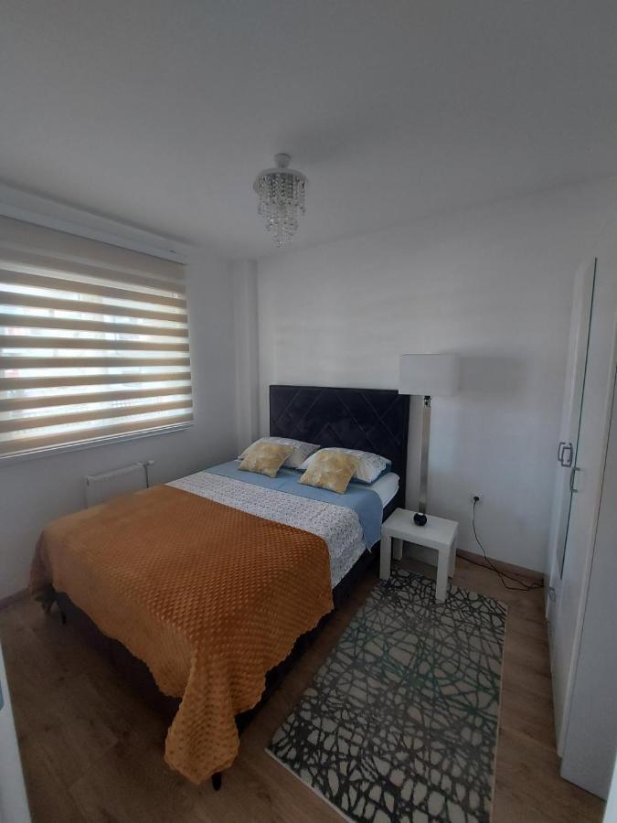 Apartman Vrbas Sa Podzemnom Garazom Banja Luka Luaran gambar