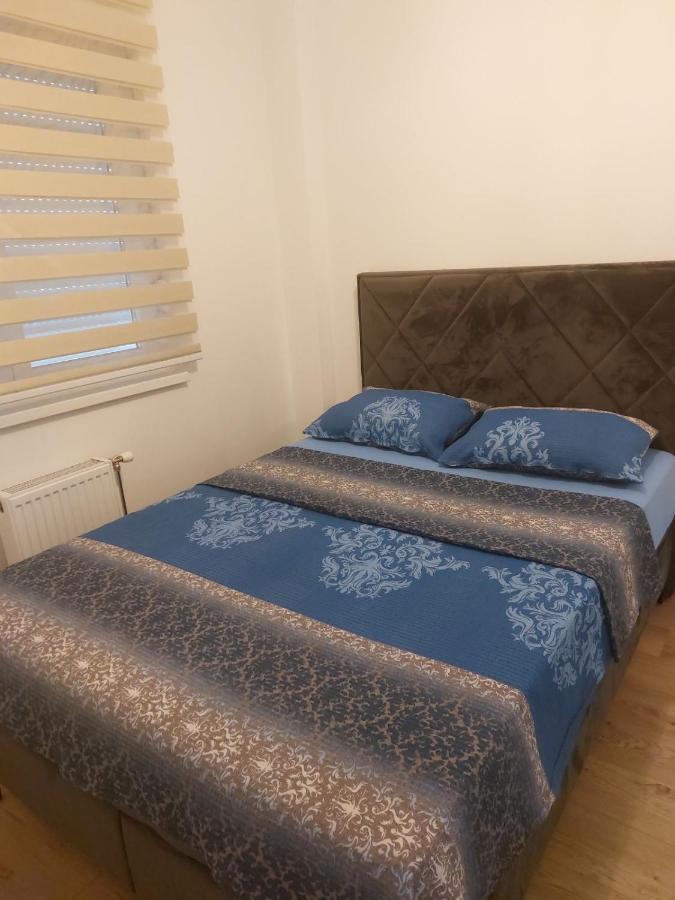 Apartman Vrbas Sa Podzemnom Garazom Banja Luka Luaran gambar