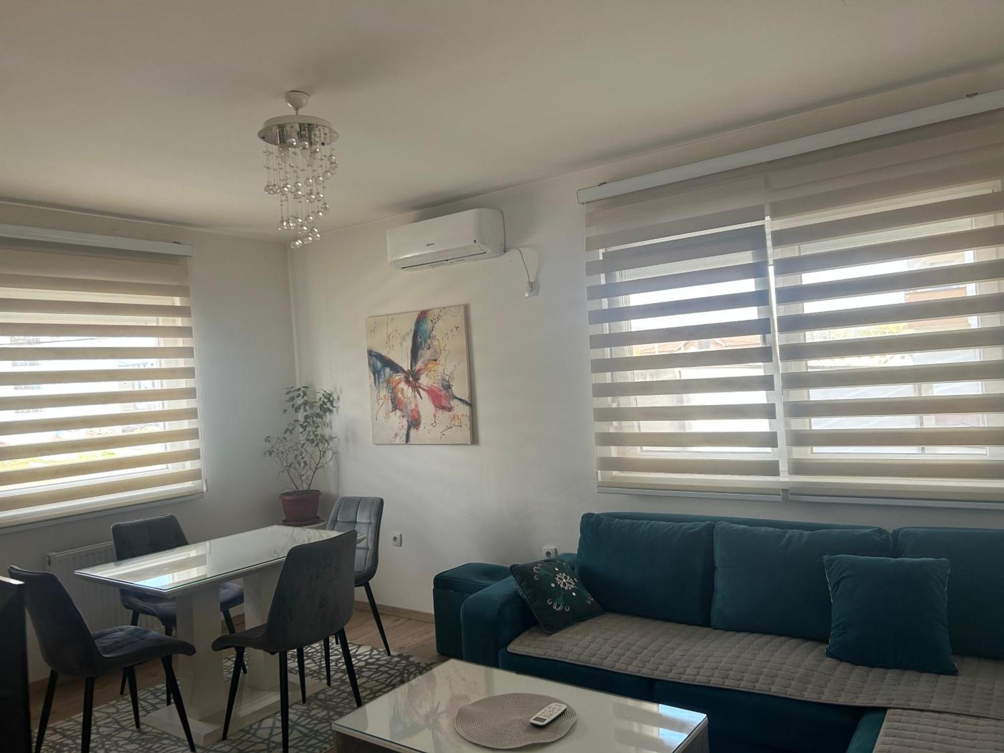 Apartman Vrbas Sa Podzemnom Garazom Banja Luka Luaran gambar